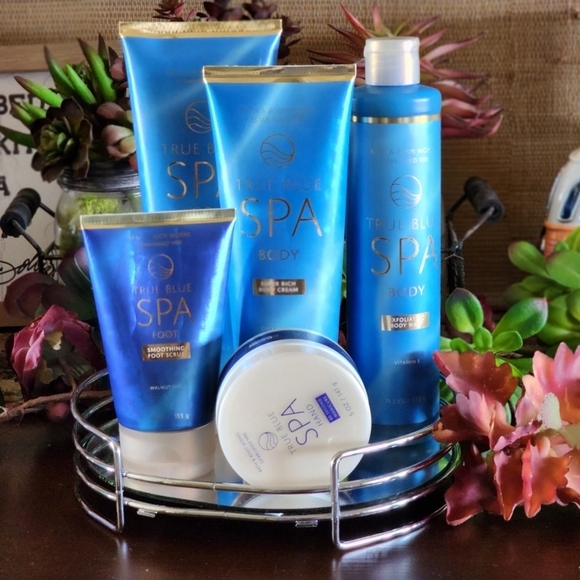 Other - True Blue Spa Deluxe Body Care Set